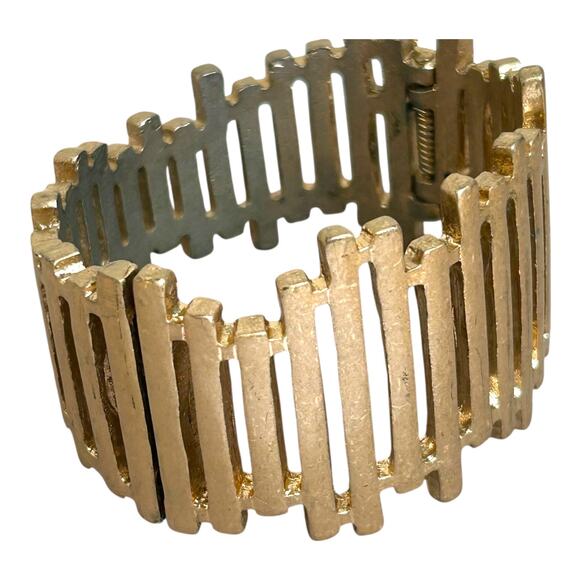 Kenneth Cole Picket Fence Gold Tone Chunky Hinge Bangle Magnetic Clasp Bracelet - Picture 1 of 7
